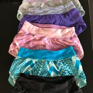 Girls Ivivva size 10 shorts 15$/pair